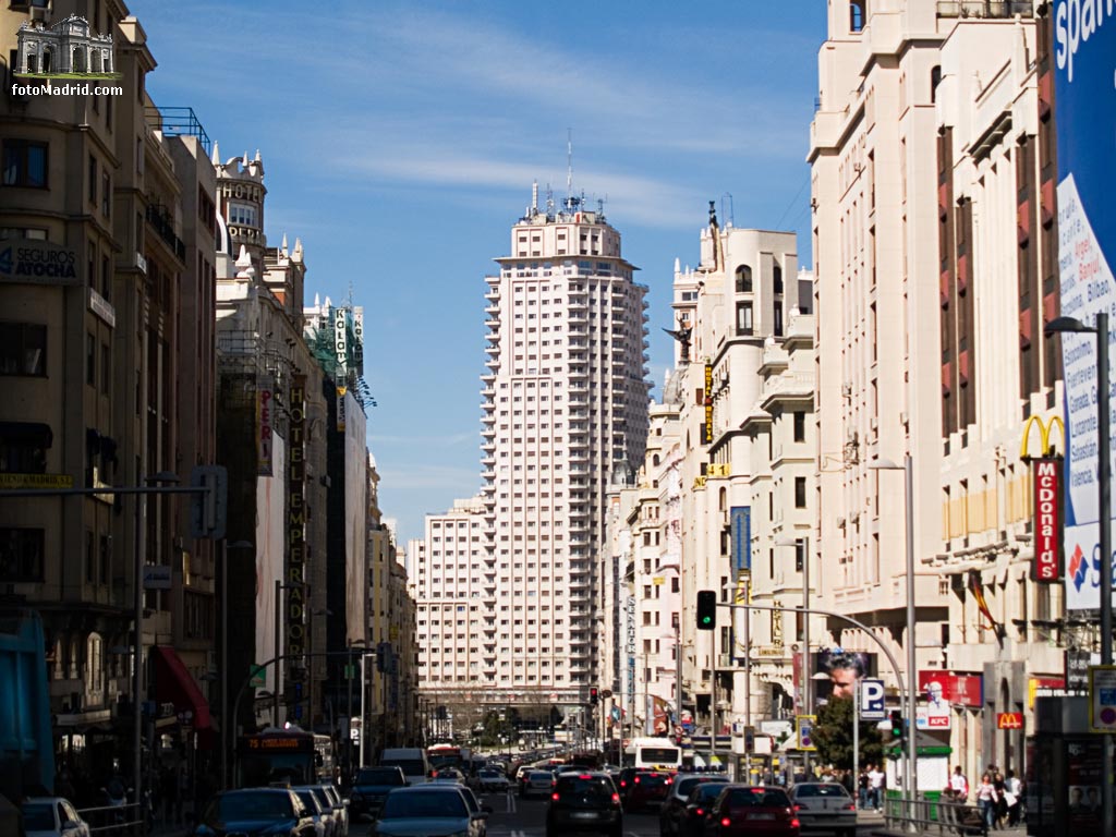 Gran V�a. Torre de Madrid
