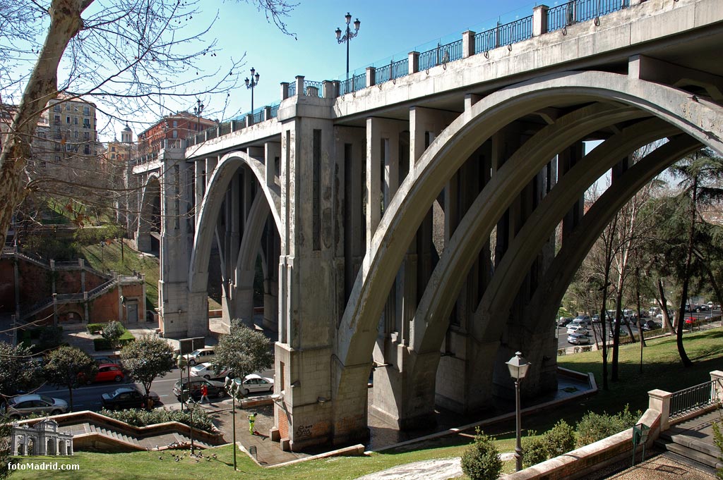 El Viaducto