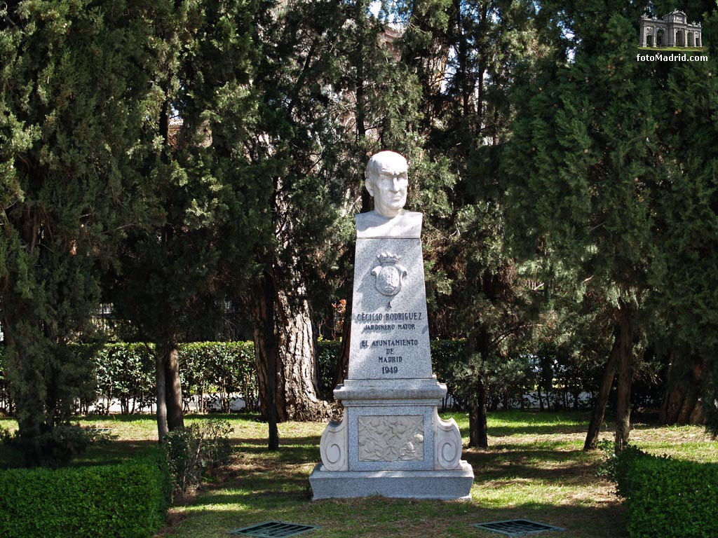 Monumento a Cecilio Rodr�guez