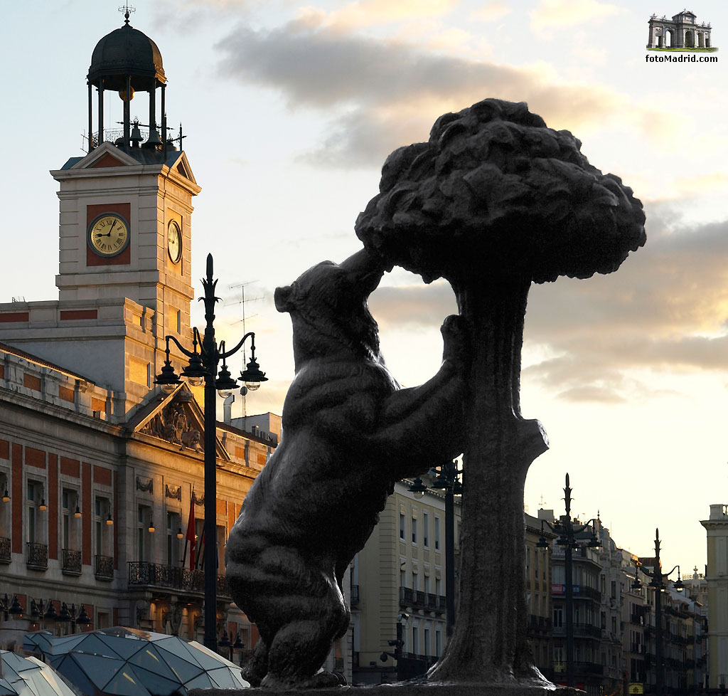 El oso y el Madro�o en la Puerta del Sol
