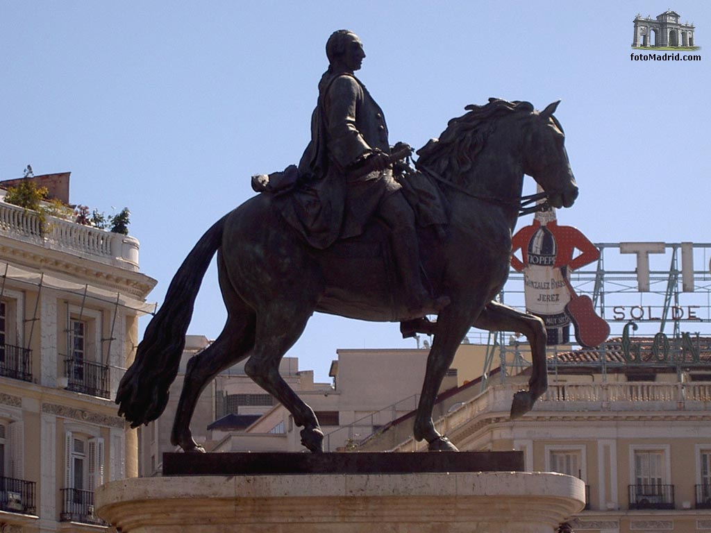 Estatua de Carlos III