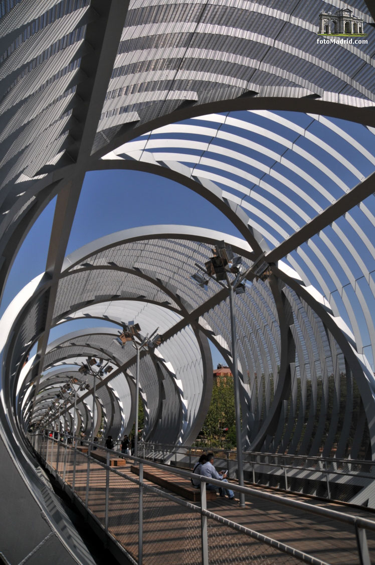 Puente monumental de Arganzuela